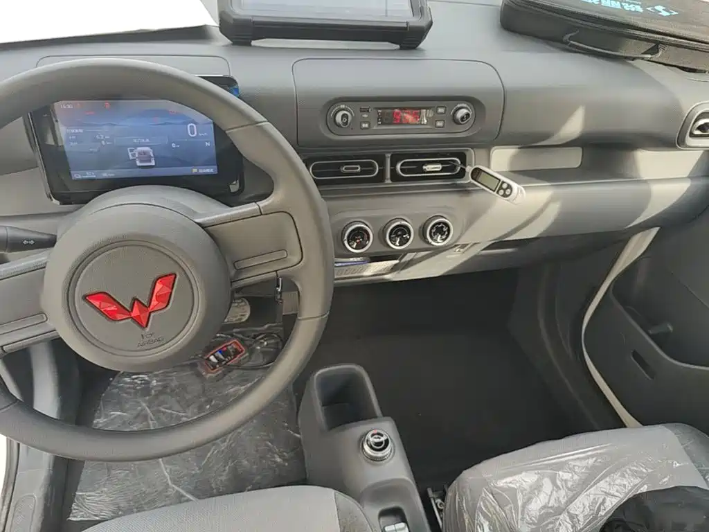 Wuling Zhiguang EV — миниатюра 10