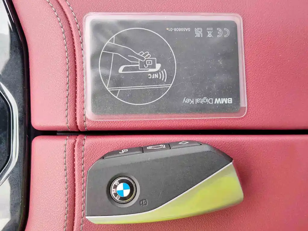BMW i5 — миниатюра 16