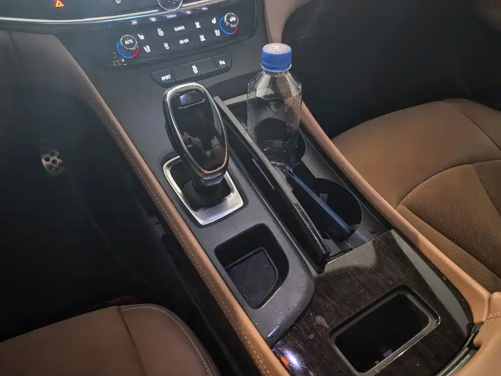 Buick LaCrosse — миниатюра 9