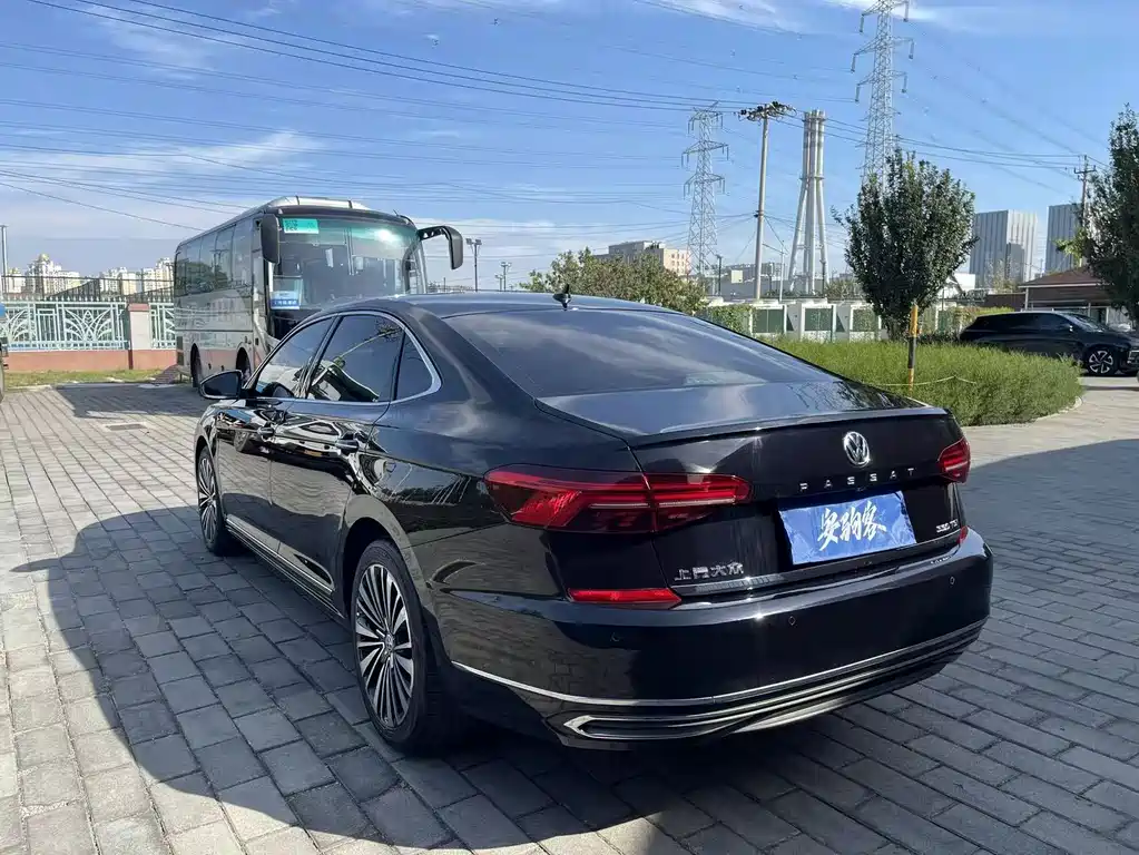 Volkswagen Passat — миниатюра 6
