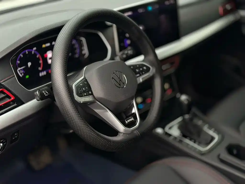 Volkswagen Lavida — миниатюра 7