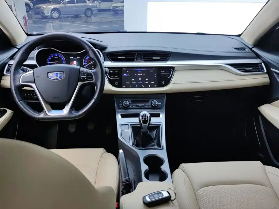 Geely Emgrand — миниатюра 12