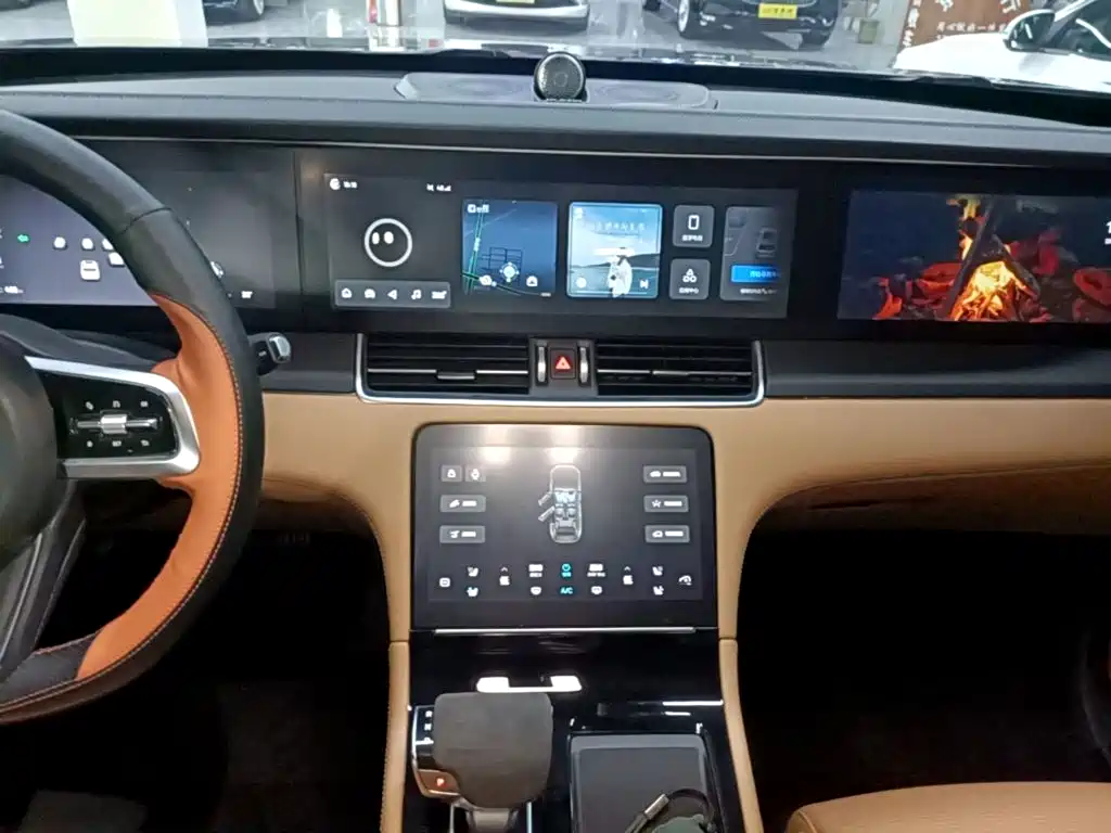 Li Auto Li ONE — миниатюра 13