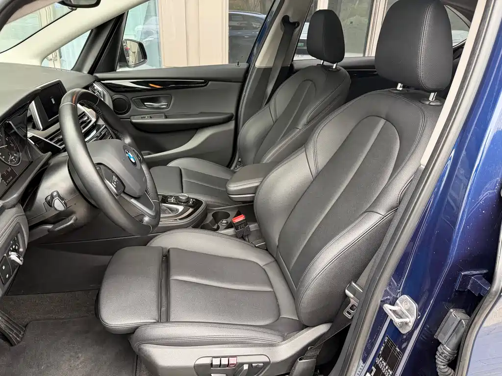 BMW 2 SERIES STATION WAGON