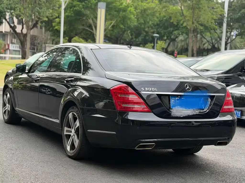 Mercedes-Benz S-Class — миниатюра 9