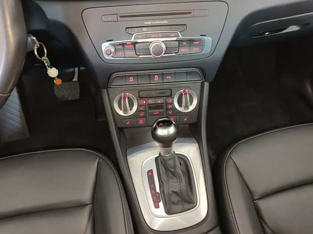 Audi Q3 — миниатюра 14