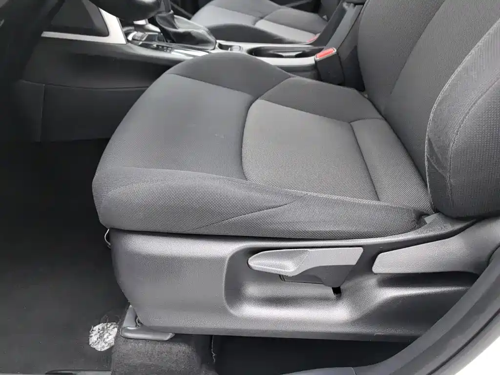 Toyota Frontlander — миниатюра 20