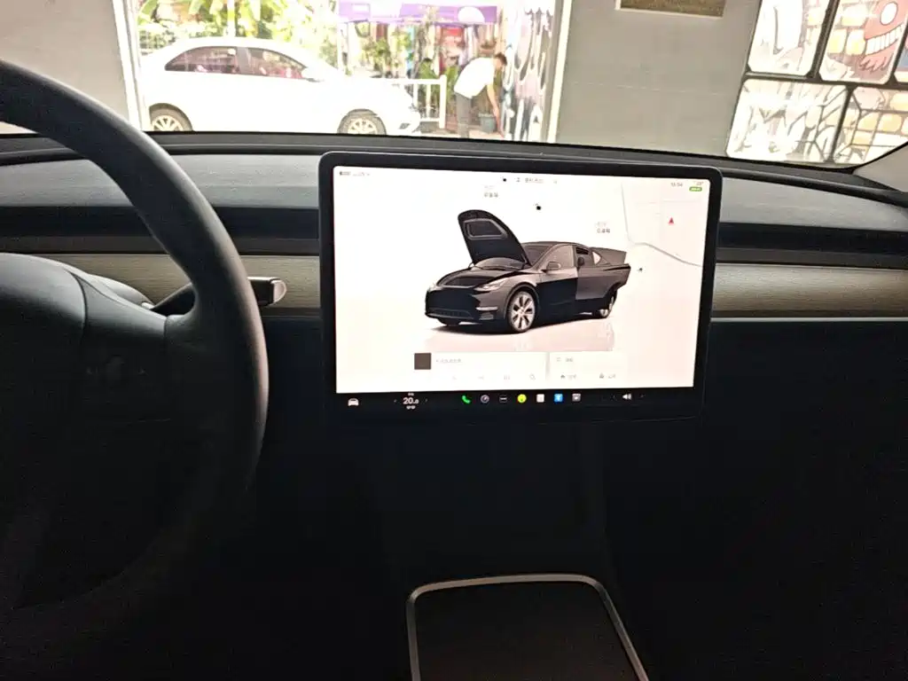 Tesla Model Y — фотографии объявления, Фото 13