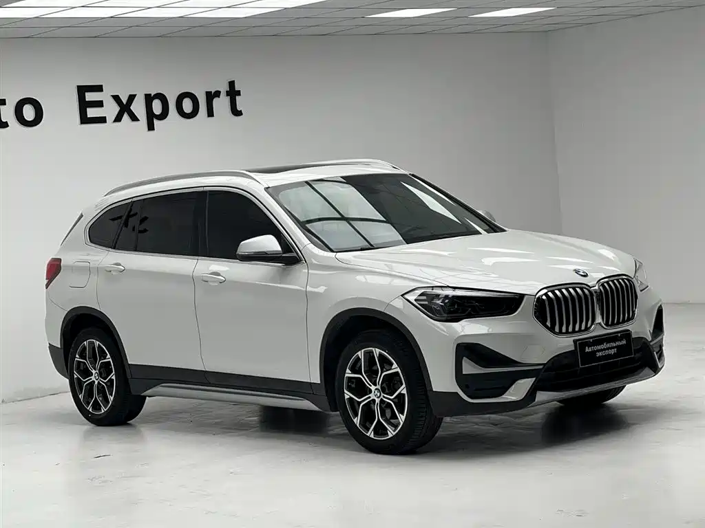 BMW X1 2022 sDrive20Li Premium