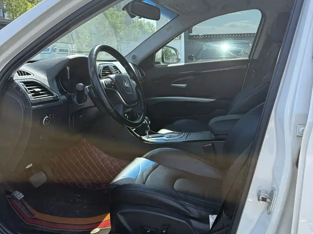 BAIC Senova D70 — миниатюра 4