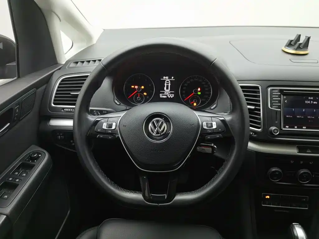 Volkswagen Sharan — миниатюра 11