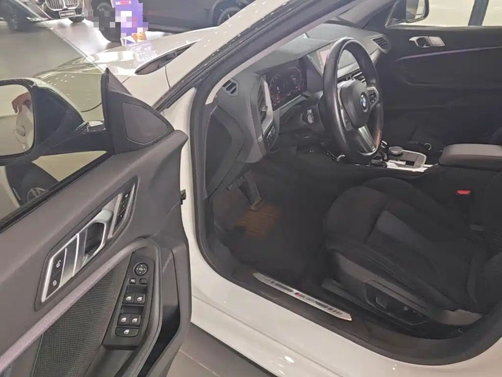 BMW 2 Series (Import) — миниатюра 16