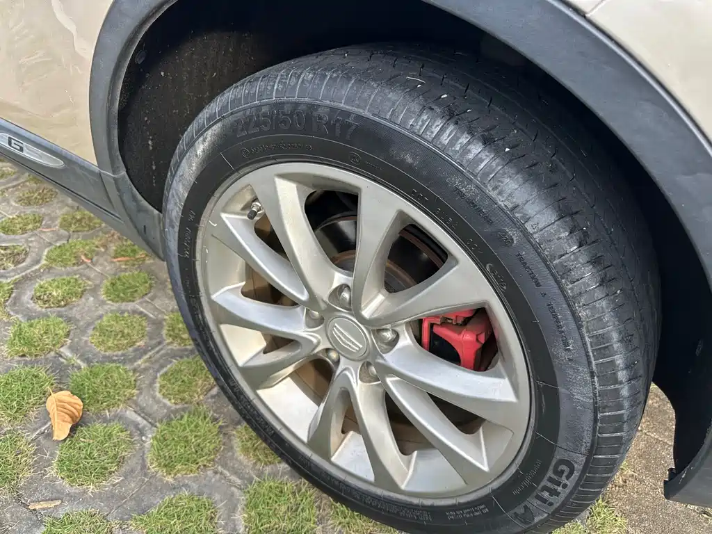 Geely Emgrand GS — миниатюра 9