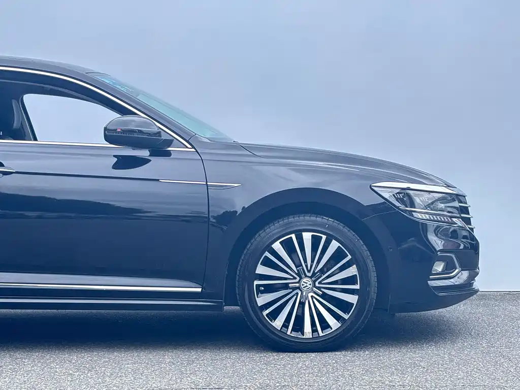 Volkswagen Passat — миниатюра 6