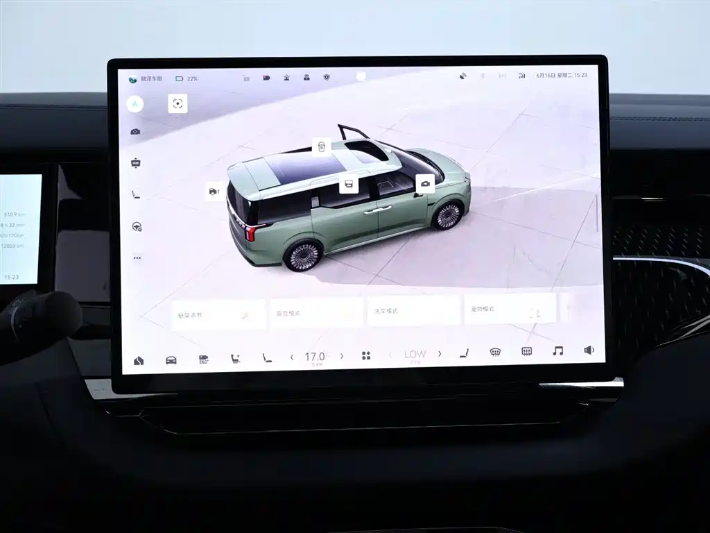 Zeekr 009 2024 мест 108kWh
