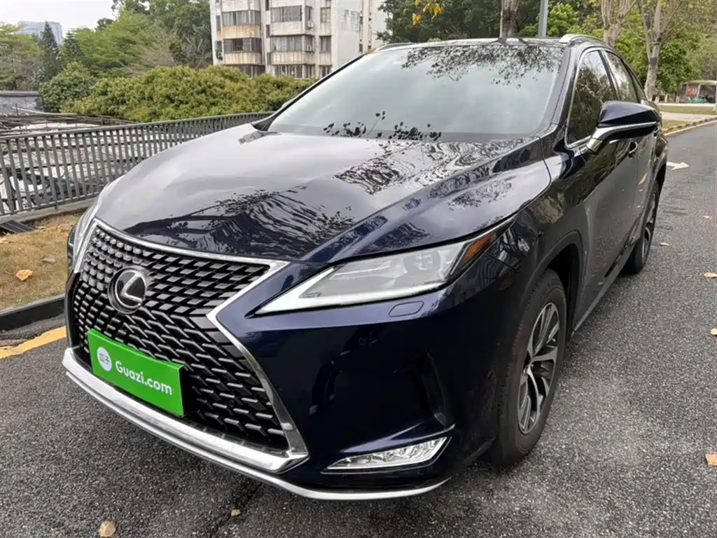 Lexus RX 2020