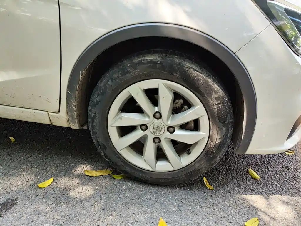 Baojun 310W — миниатюра 24
