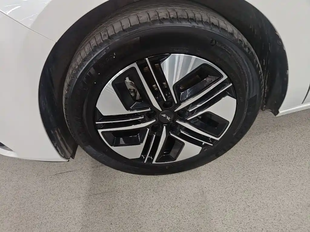 JAC Refine Refine RF8 PHEV — миниатюра 23