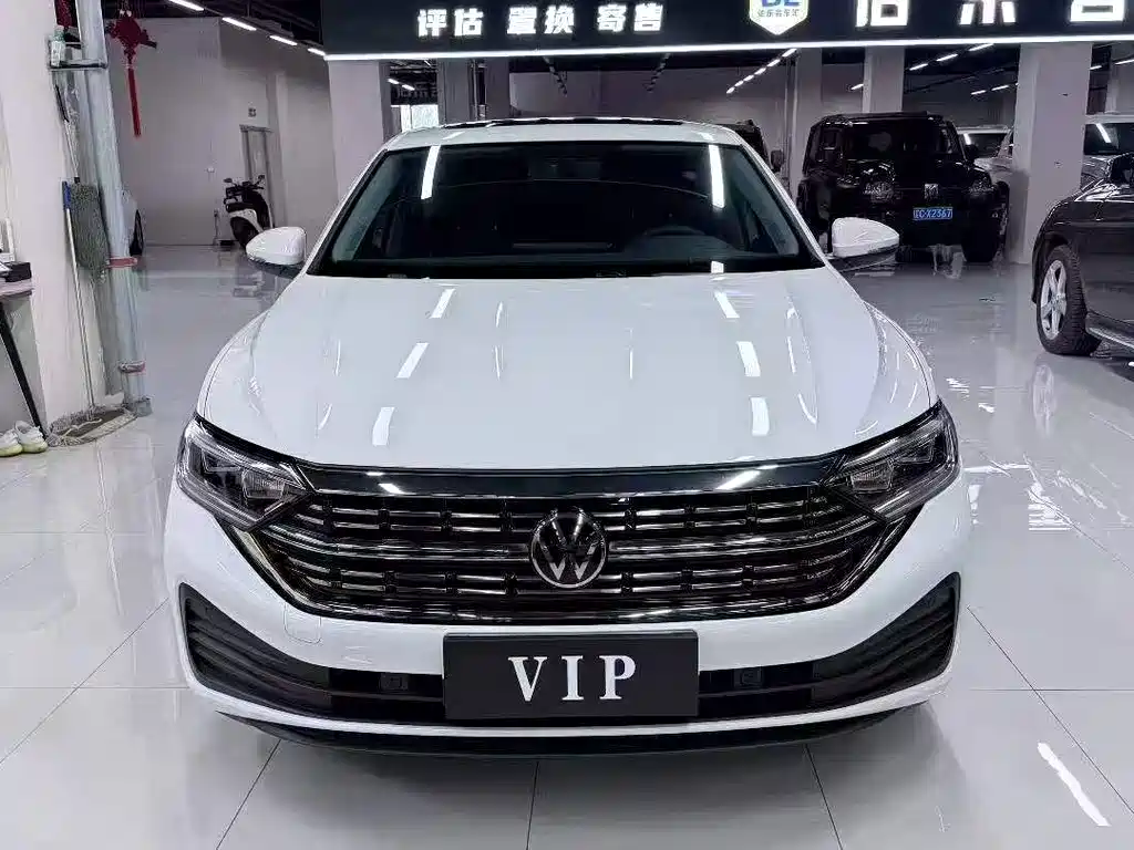 Volkswagen Sagitar — миниатюра 2