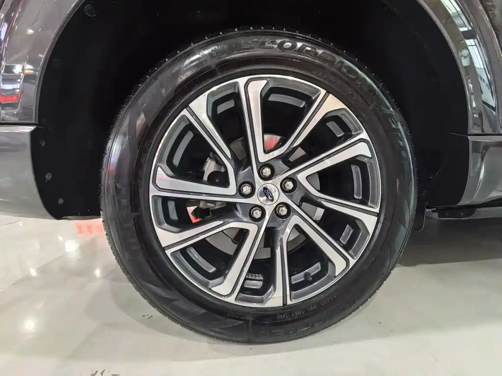 Ford Explorer — миниатюра 28