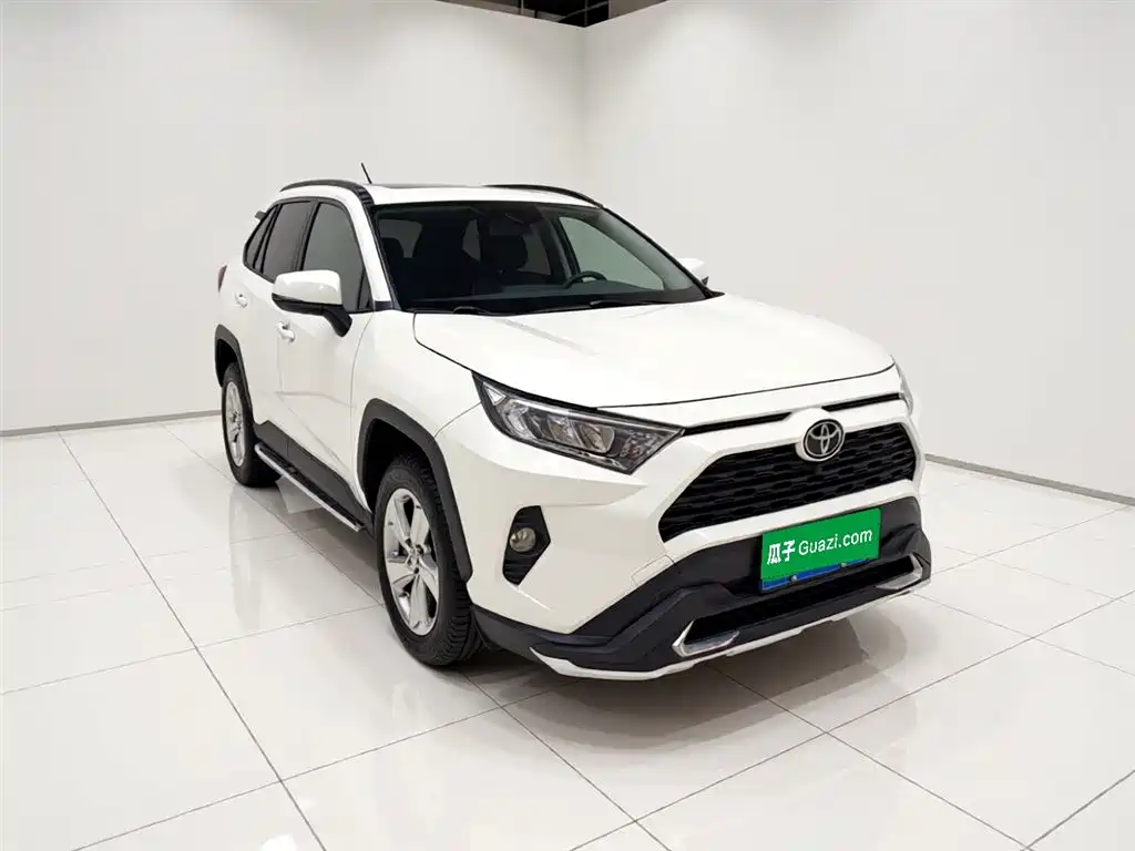 Toyota RAV4 2020 2.0L CVT PLUS