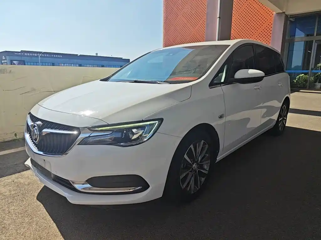 Buick GL6