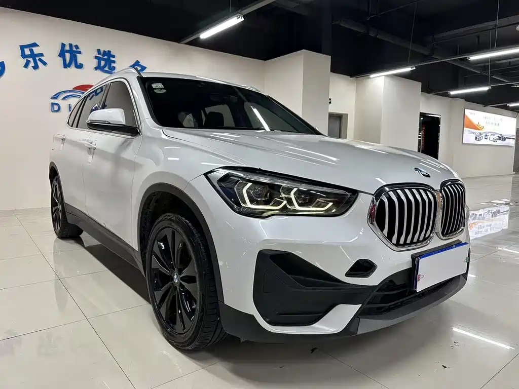 BMW X1 — миниатюра 3