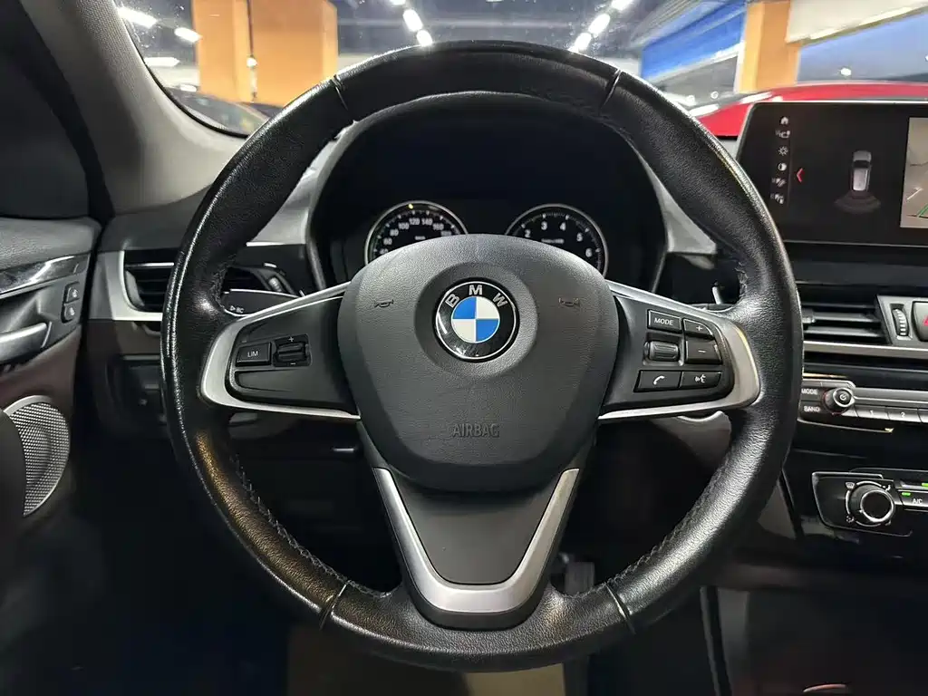 BMW X1 — миниатюра 10