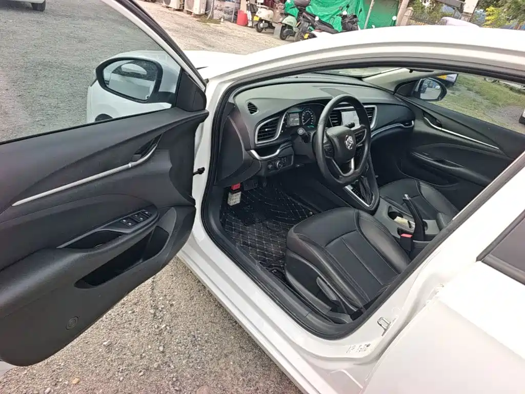 Buick Excelle — миниатюра 16