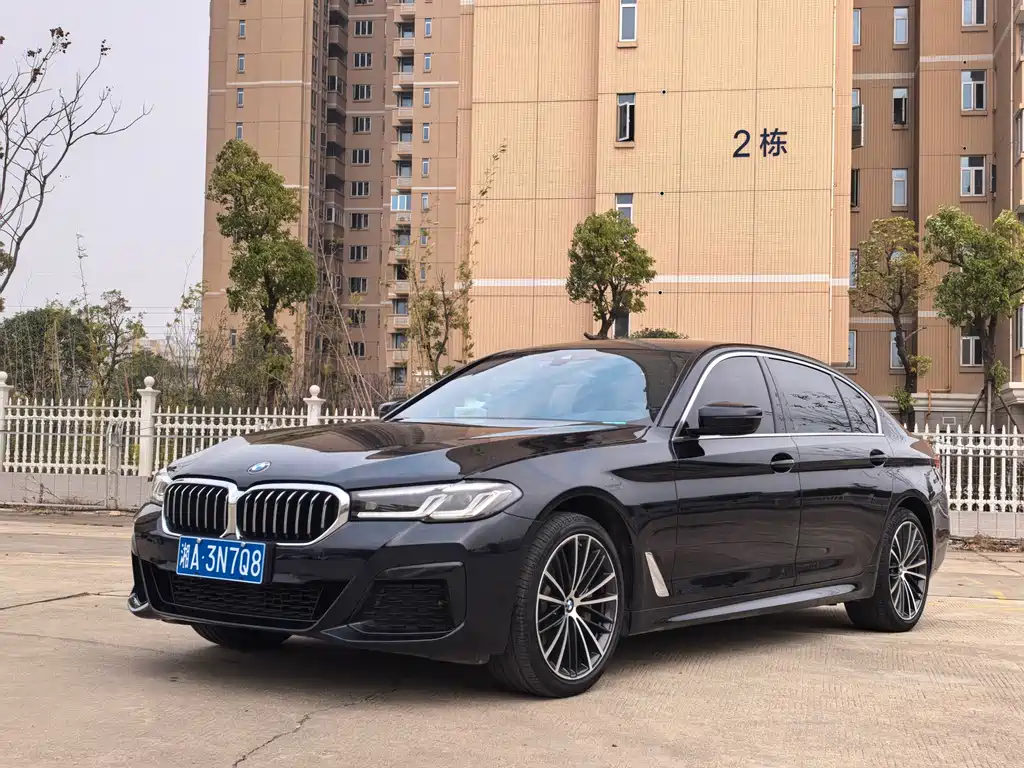 BMW 5 Series 2023