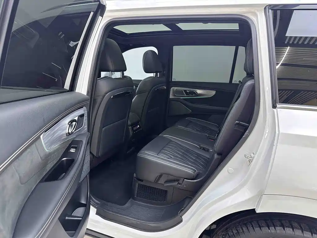 GAC Motor Trumpchi GS8 — миниатюра 12