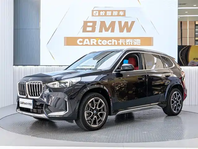 BMW  X1 2025
