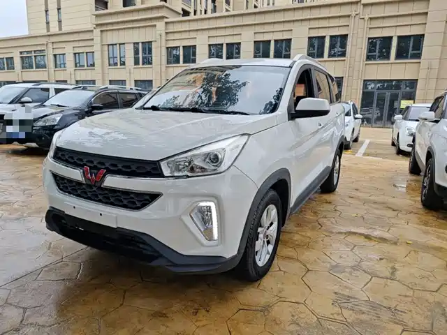 WULING AUTOMOBILE WULING HONGGUANG S3 2017