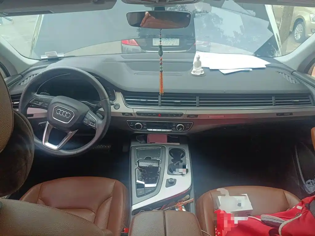 Audi Q7 — миниатюра 10