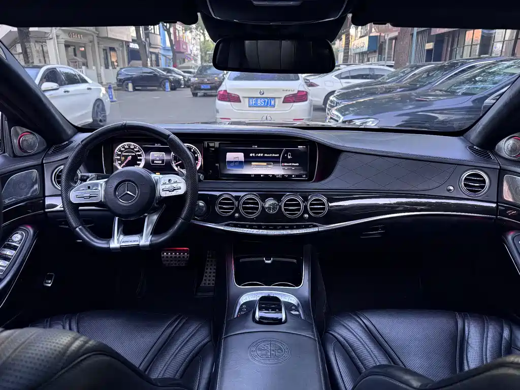 Mercedes-Benz S-Class AMG — миниатюра 5