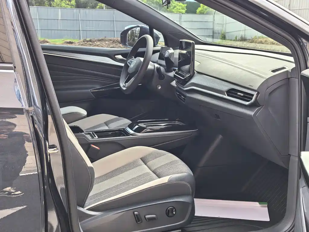 Volkswagen ID.4 Crozz — миниатюра 13