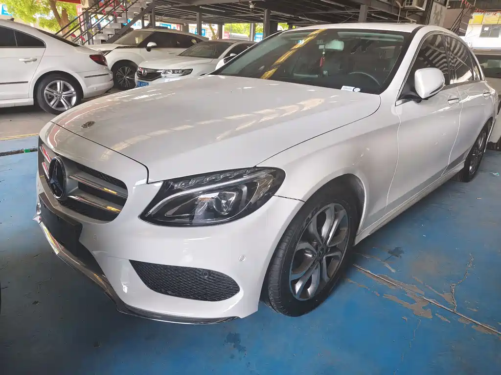 Mercedes-Benz C-Class 2018