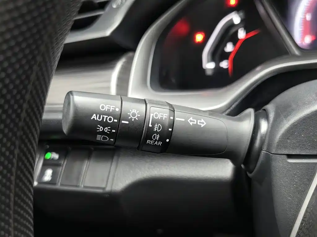 Honda Civic — миниатюра 21