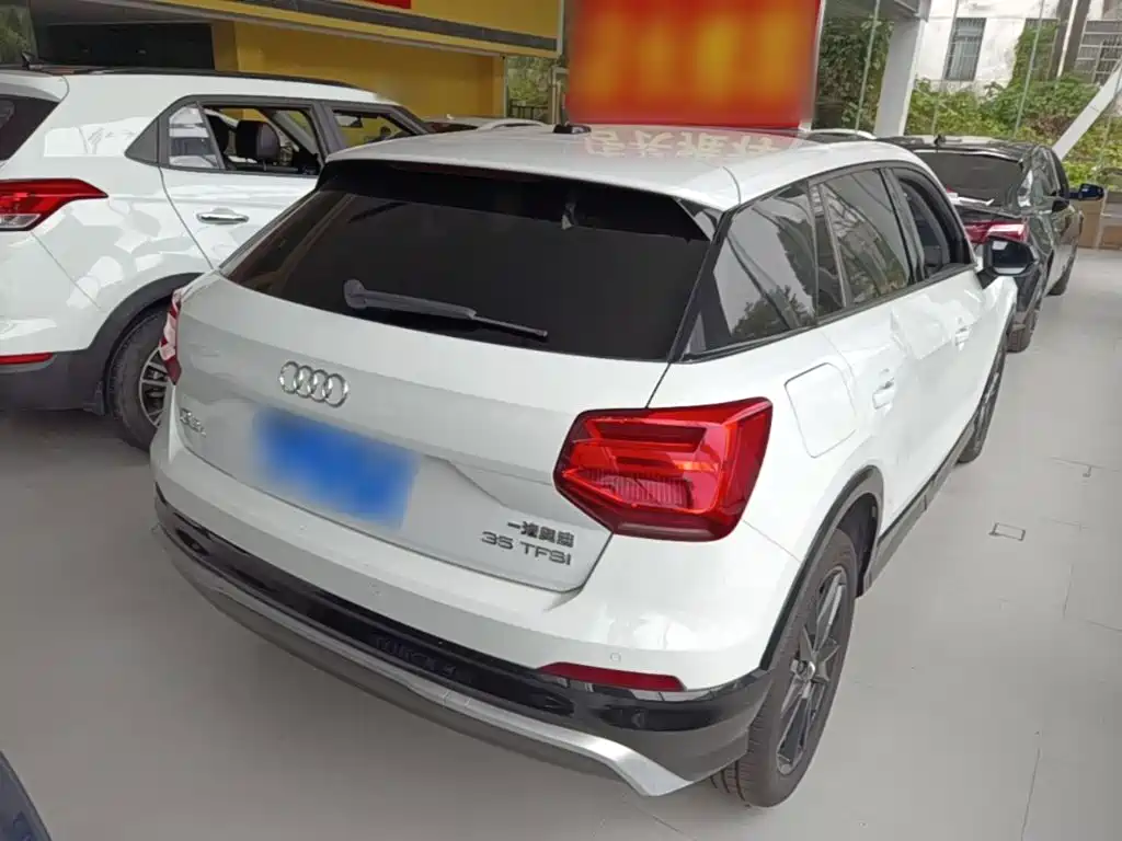 Audi Q2L — миниатюра 7