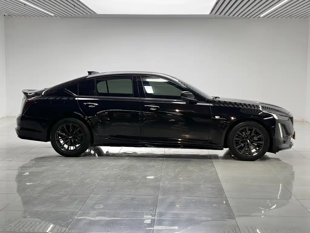 Cadillac CT5 2023 28T Luxury ( Standard )