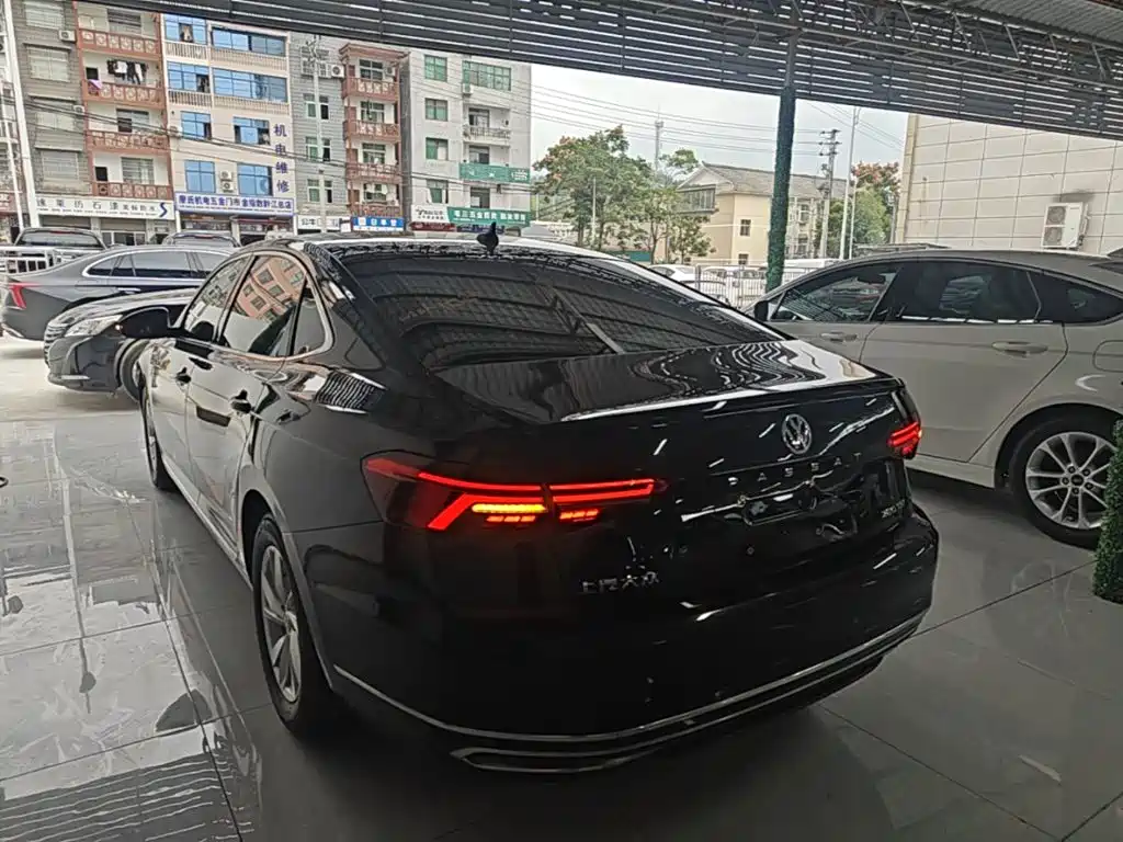 Volkswagen Passat — миниатюра 5