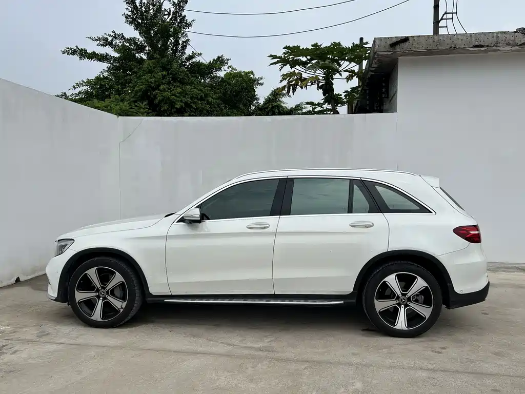 Mercedes-Benz GLC — миниатюра 5