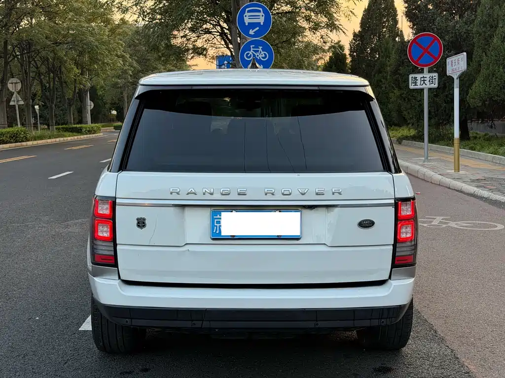 Land Rover Range Rover — миниатюра 5
