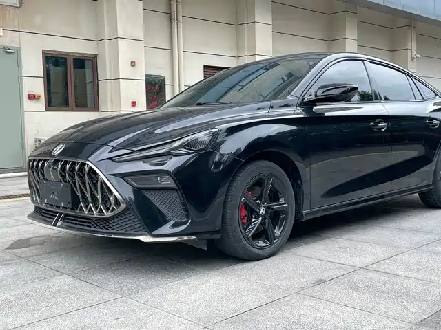 2022 MG 5