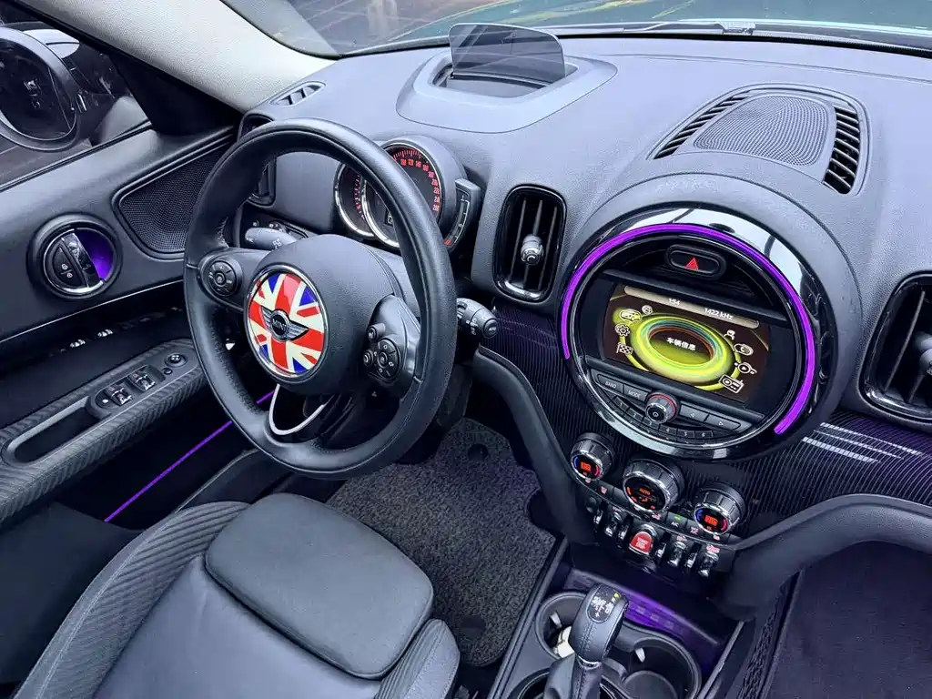 MINI Mini Countryman — миниатюра 11
