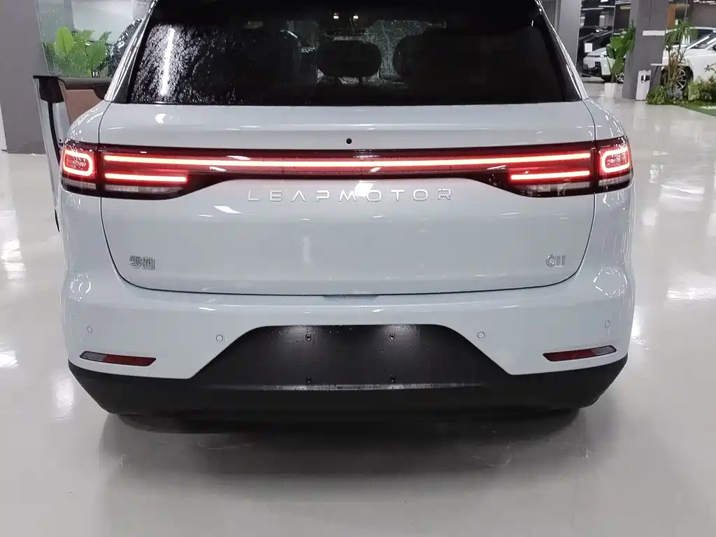 Leapmotor Leapmotor C11 — миниатюра 11