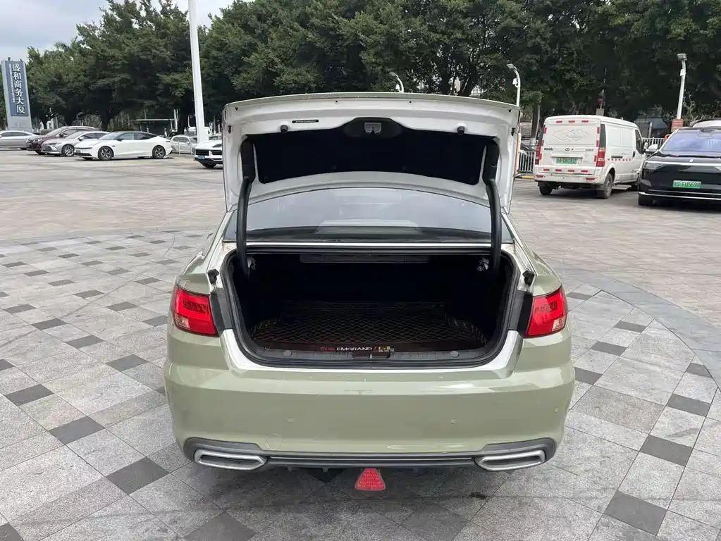 GEELY AUTOMOBILE EMGRAND GL