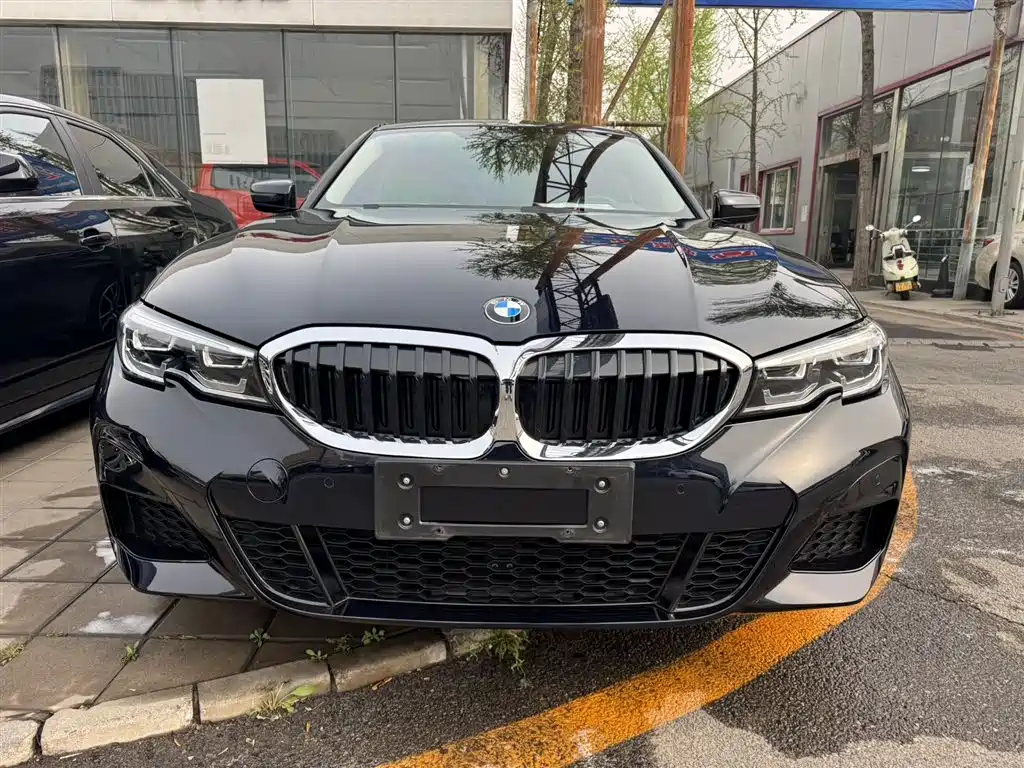 BMW 3 Series 2022