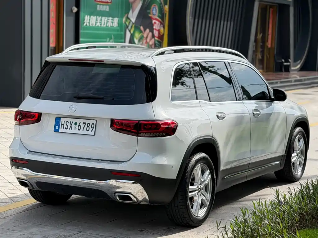 Mercedes-Benz GLB — миниатюра 4