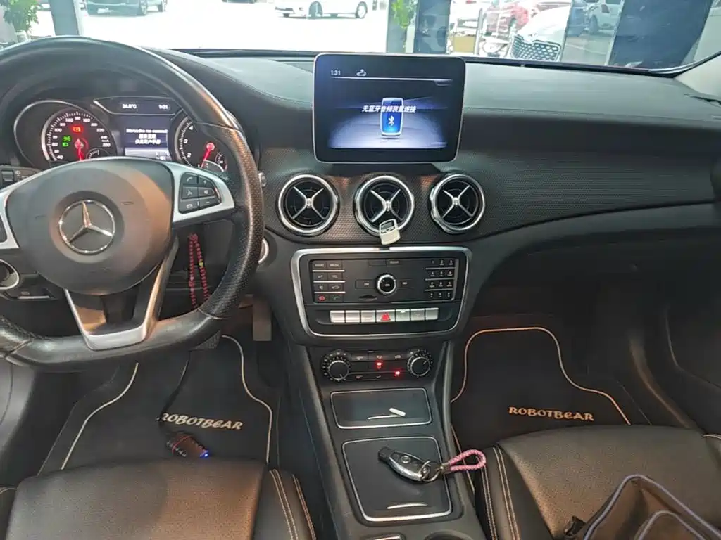Mercedes-Benz GLA — миниатюра 13